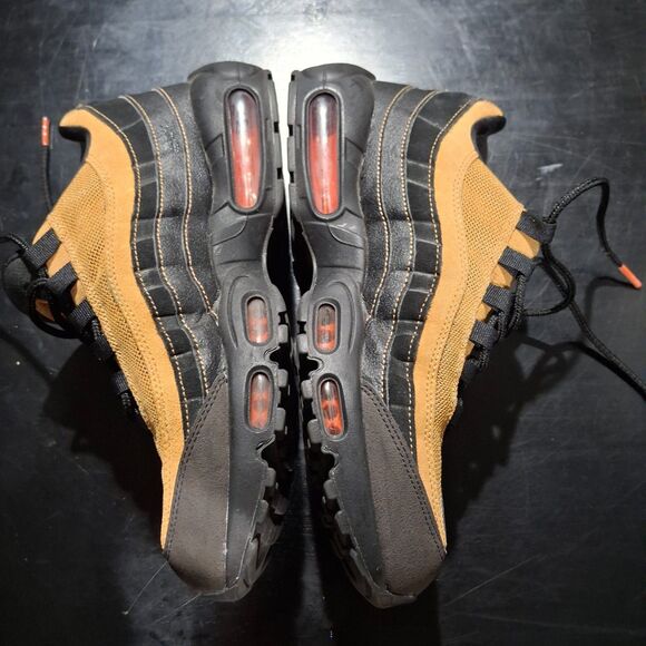 Size 9.5 - Nike Air Max 95 Essential Cosmic Clay Style Code AT9865-014